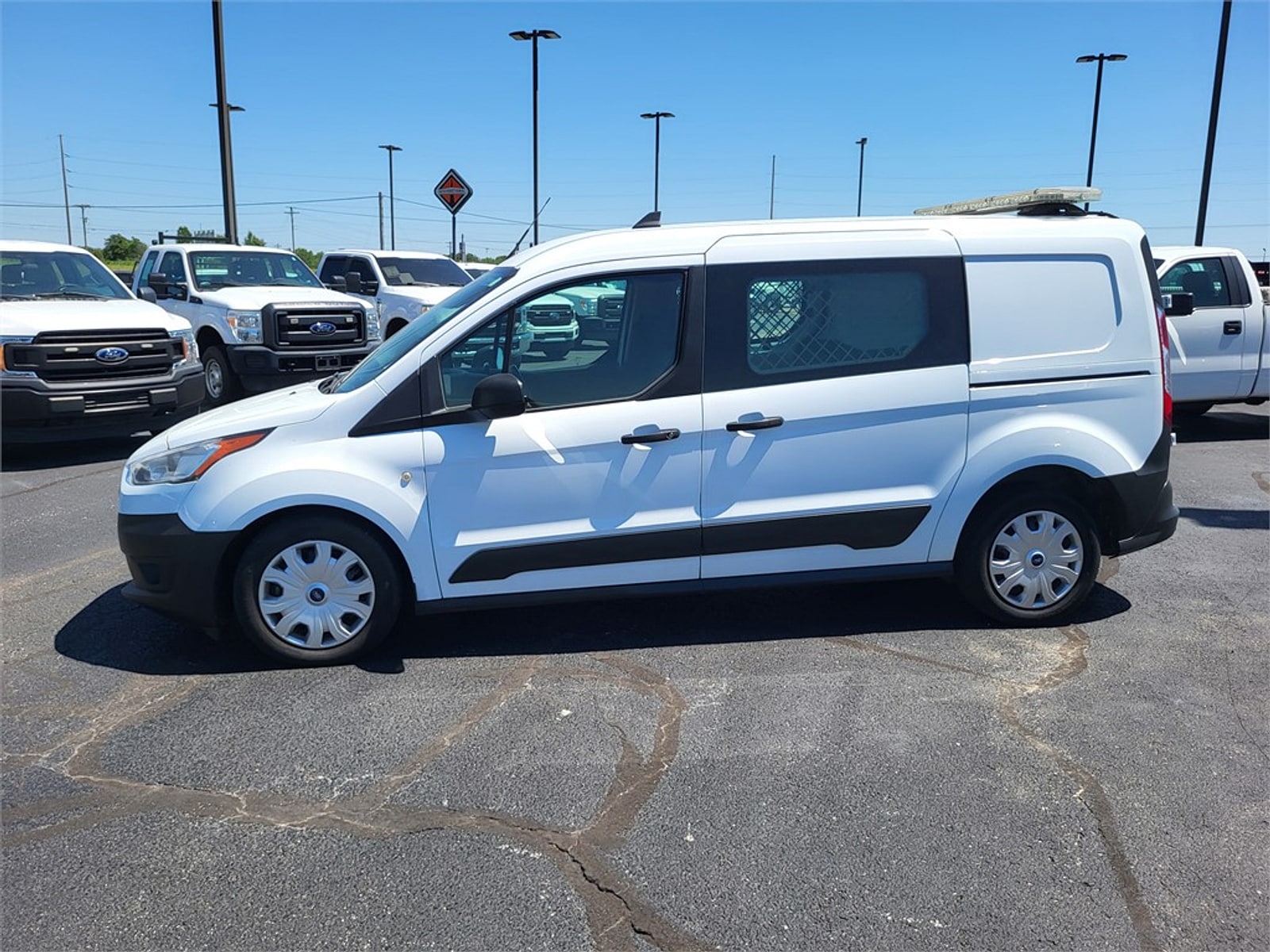 Used 2019 Ford Transit Connect XL with VIN NM0LS7E28K1419203 for sale in Jasper, IN