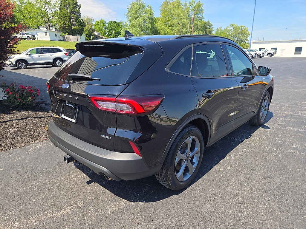 Certified 2025 Ford Escape ST-Line Select