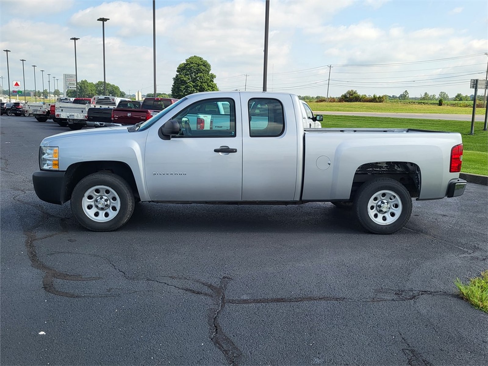 Used 2013 Chevrolet Silverado 1500 Work Truck with VIN 1GCRCPEX1DZ238244 for sale in Jasper, IN