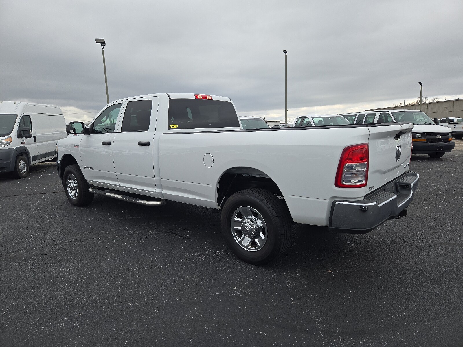 2022 Ram 2500 Tradesman photo 3