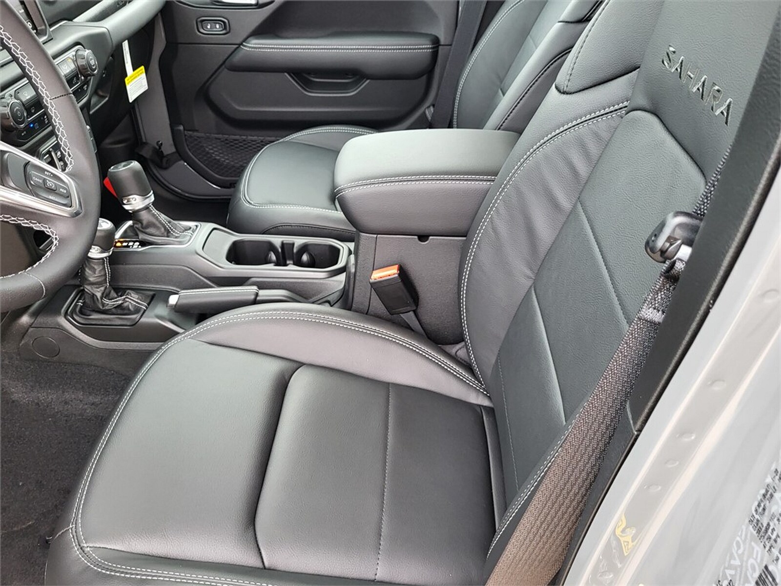 2023 Jeep Wrangler 4xe Sahara 4XE - Photo 12