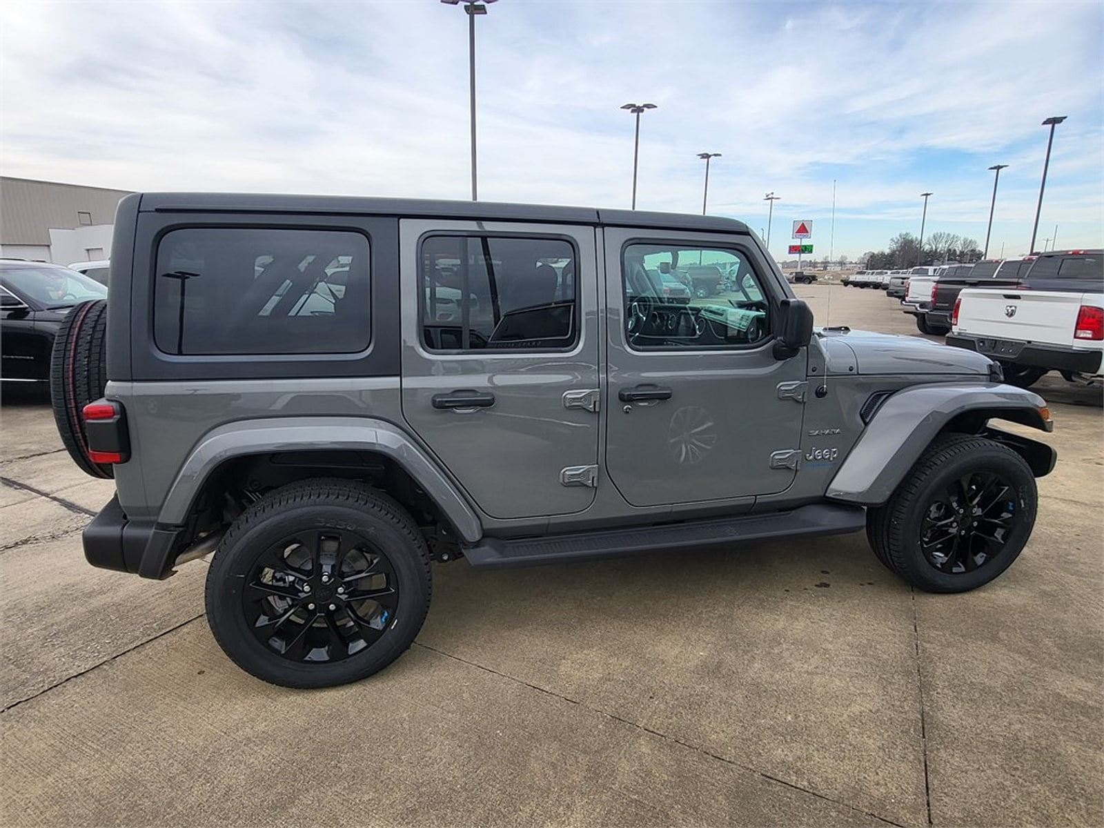 2023 Jeep Wrangler 4xe Sahara 4XE - Photo 6