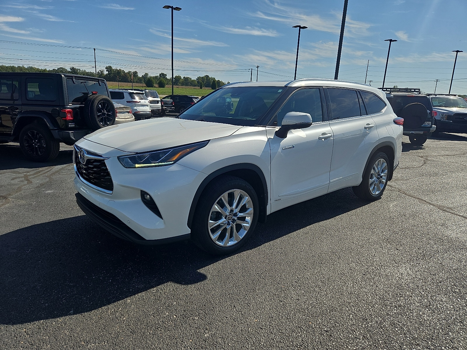 2021 Toyota Highlander Limited's photo