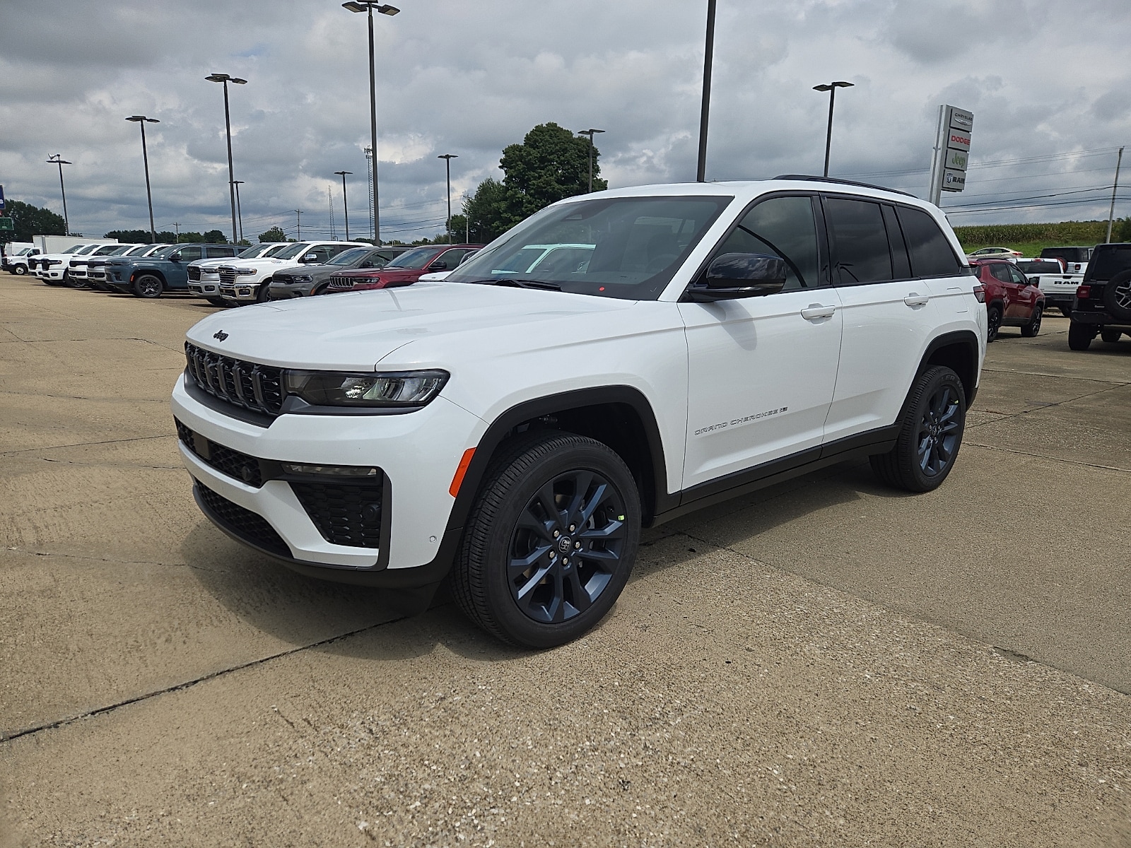 2026 Jeep Grand Cherokee 85th Anniversay Edition 4x4