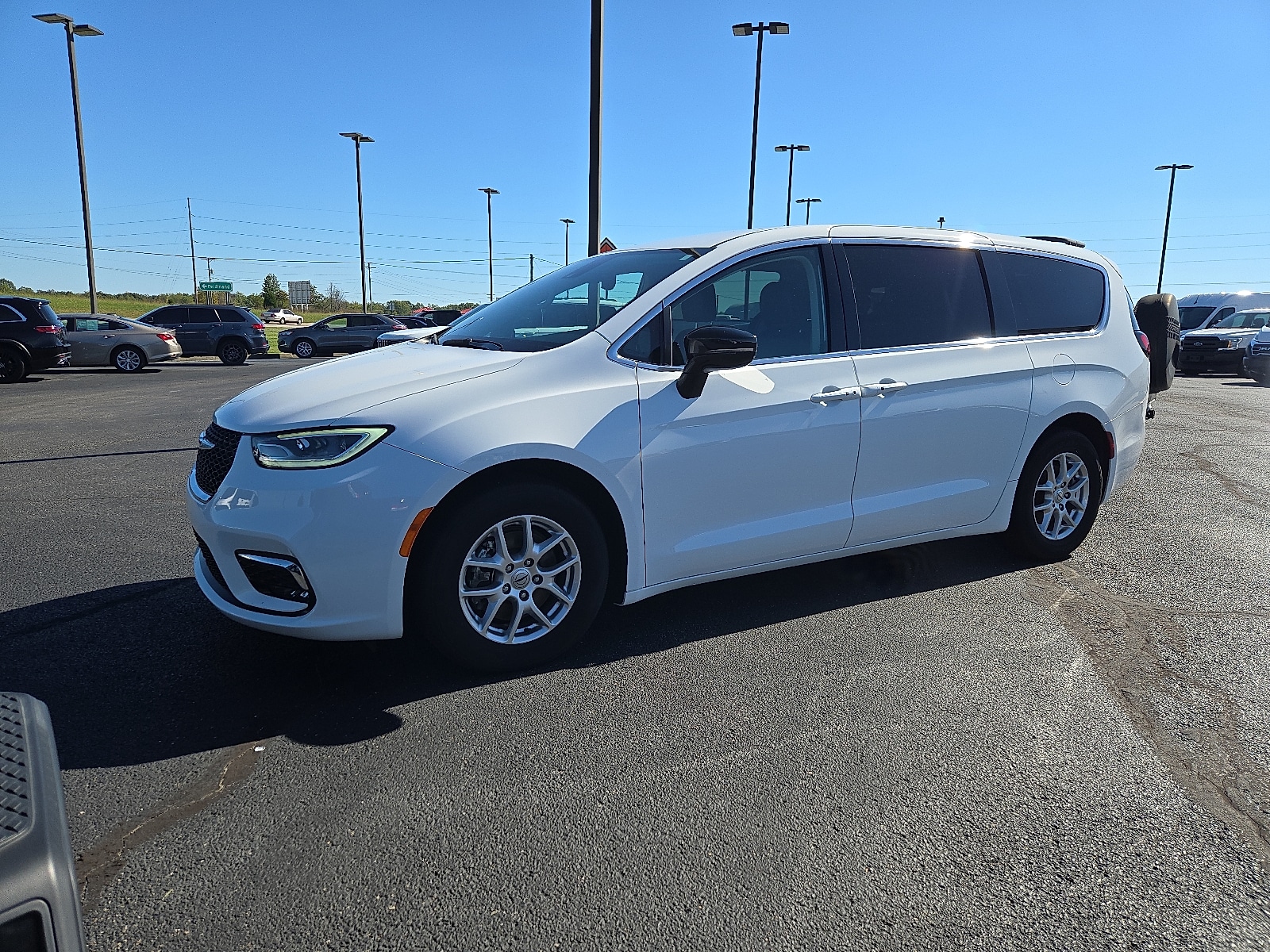 2024 Chrysler Pacifica