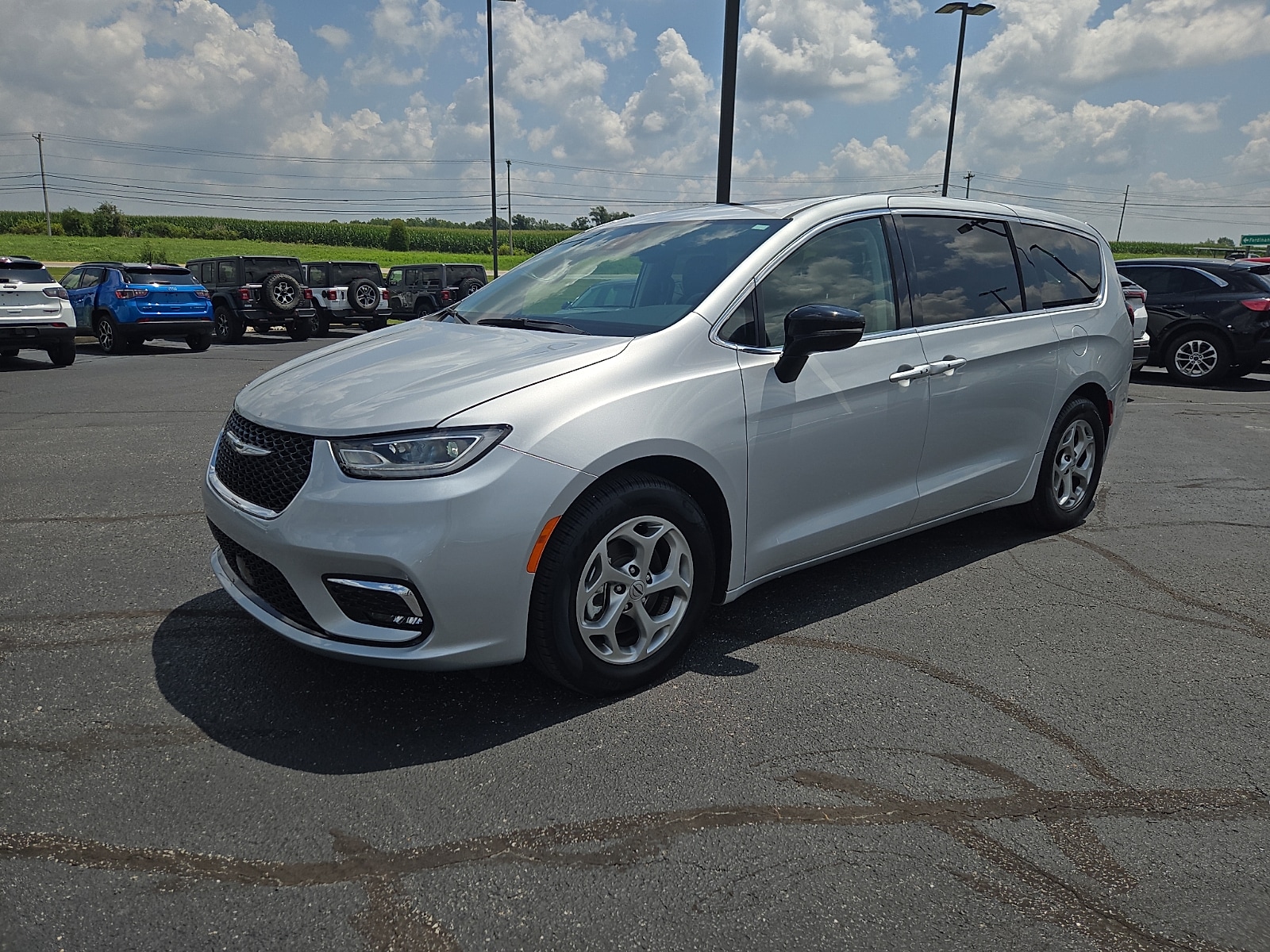 2024 Chrysler Pacifica