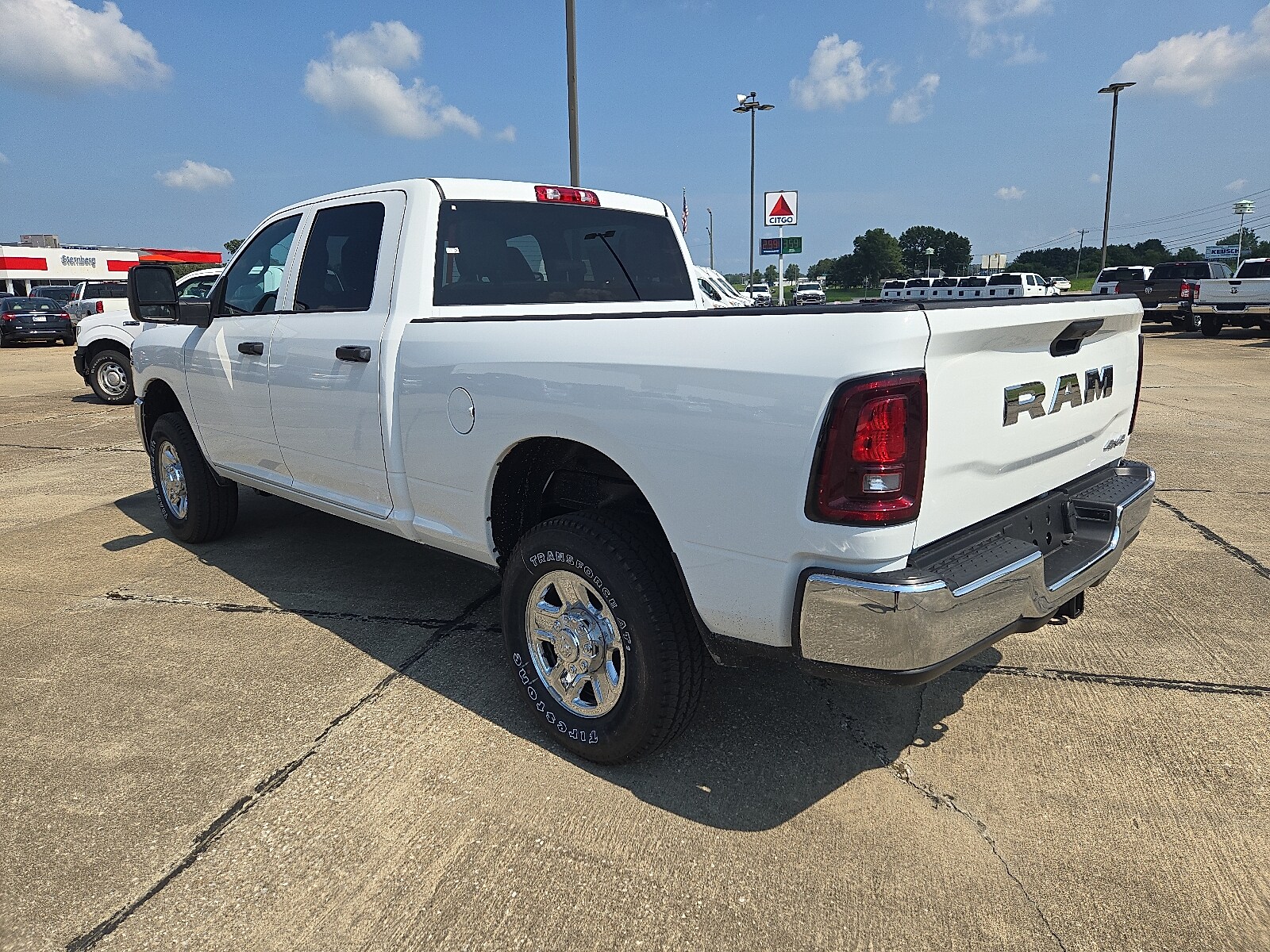 2026 Ram 2500 Tradesman photo 3