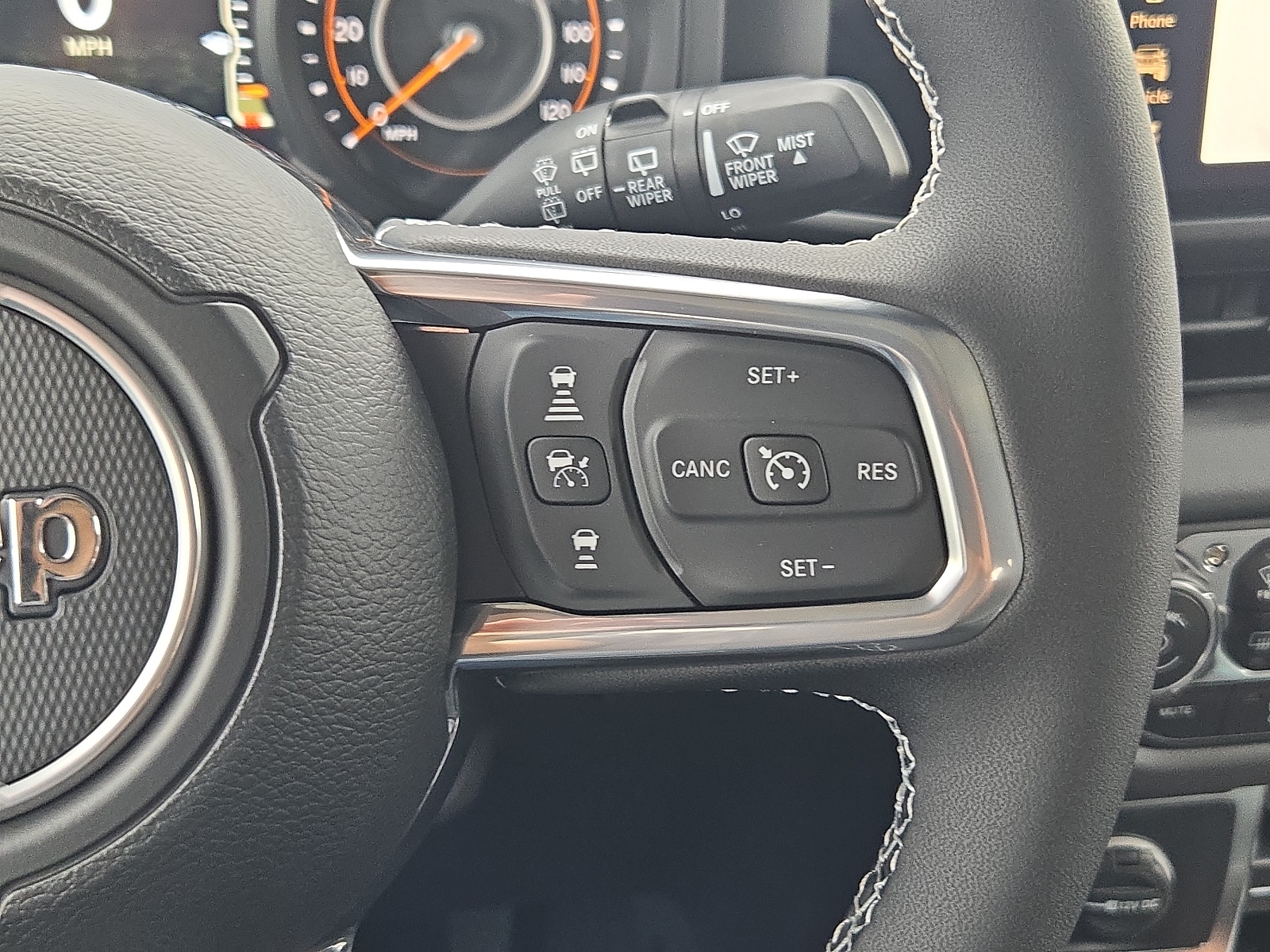 2025 Jeep Wrangler 4-Door Sahara - Photo 17