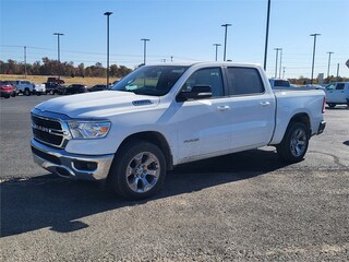 2019 Ram 1500 Big Horn/Lone Star Crew Cab 4x4 57 Box truck 40397