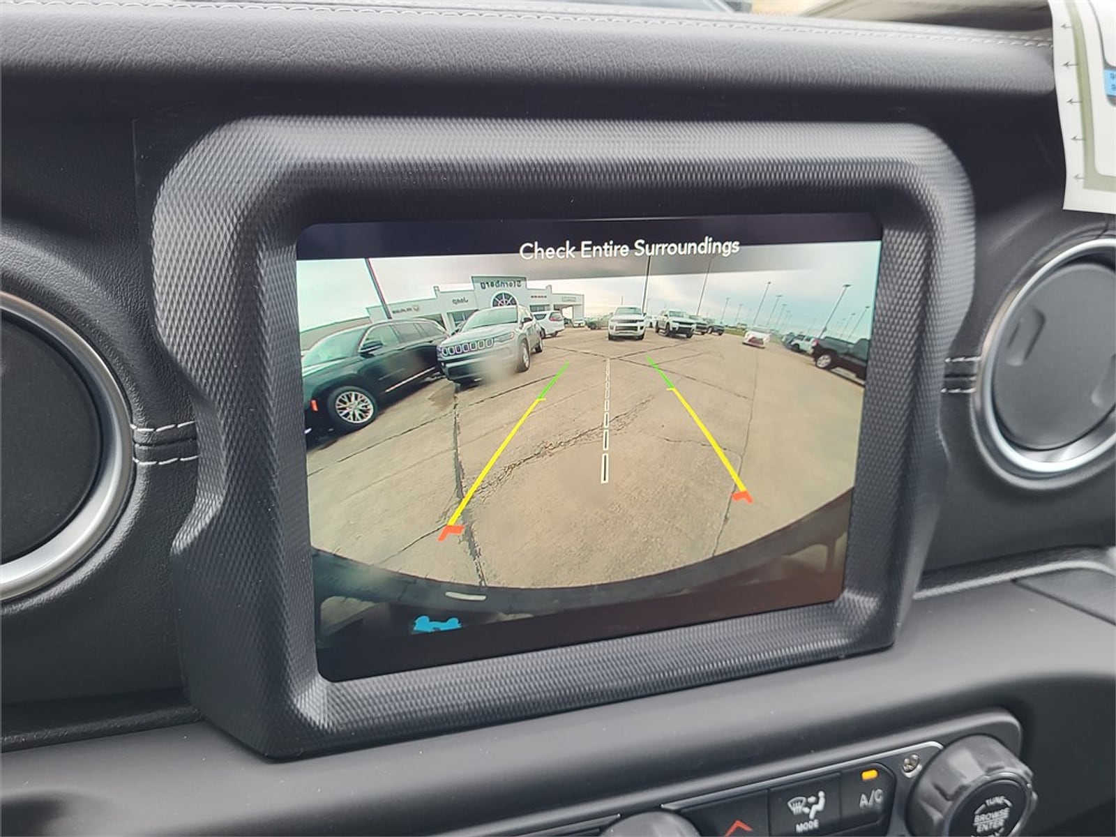 2023 Jeep Wrangler 4xe Sahara 4XE - Photo 15