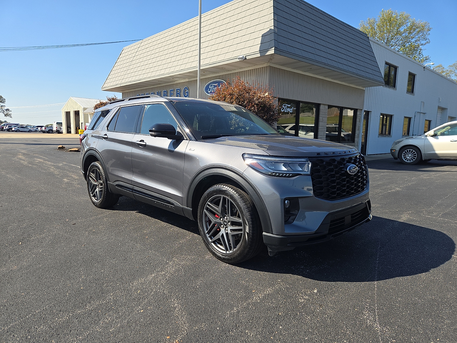 2025 Ford Explorer