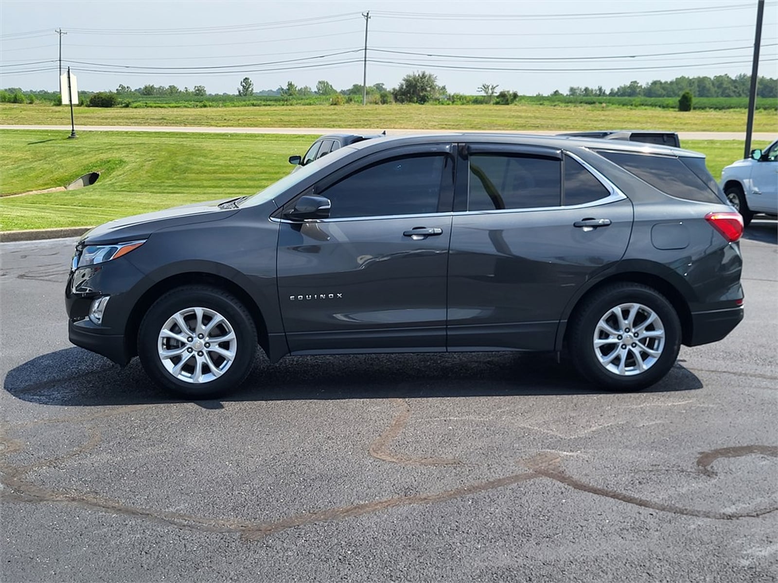 Used 2018 Chevrolet Equinox LT with VIN 2GNAXSEV2J6133973 for sale in Jasper, IN