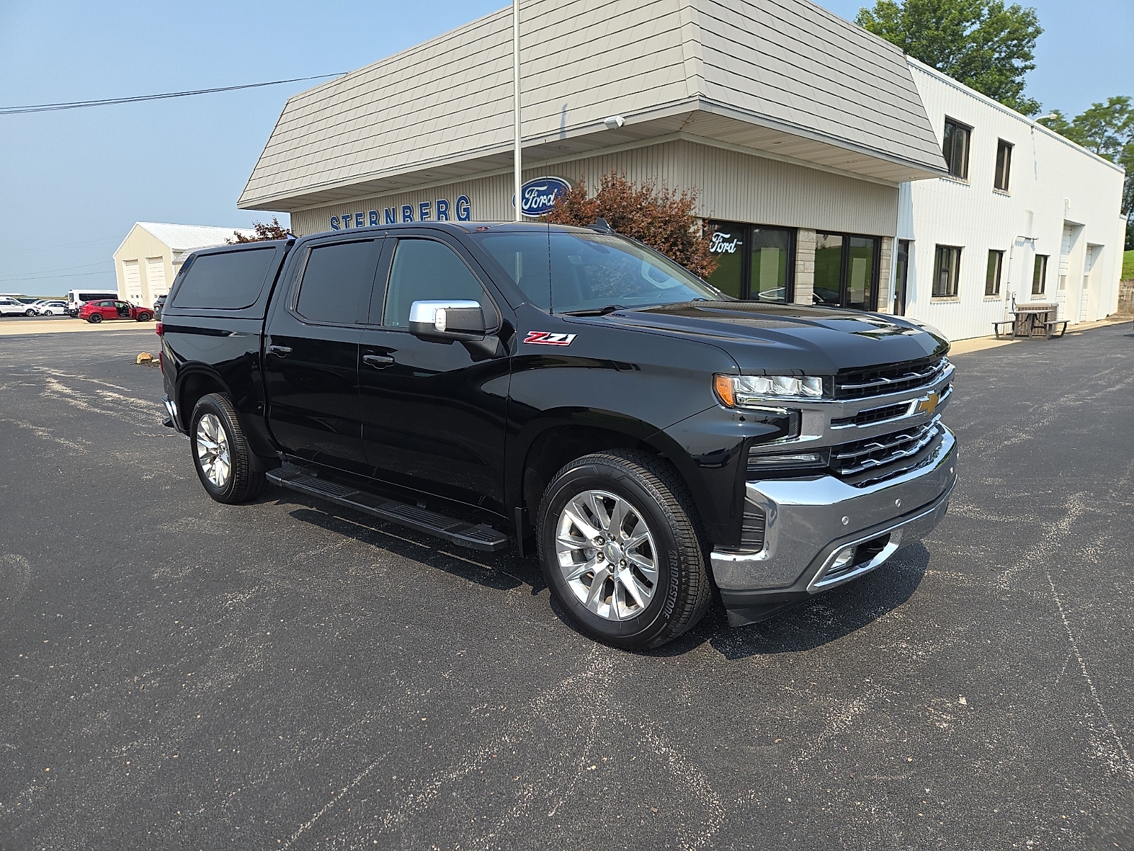 2021 Chevrolet Silverado 1500 4WD Crew Cab Short Bed LTZ