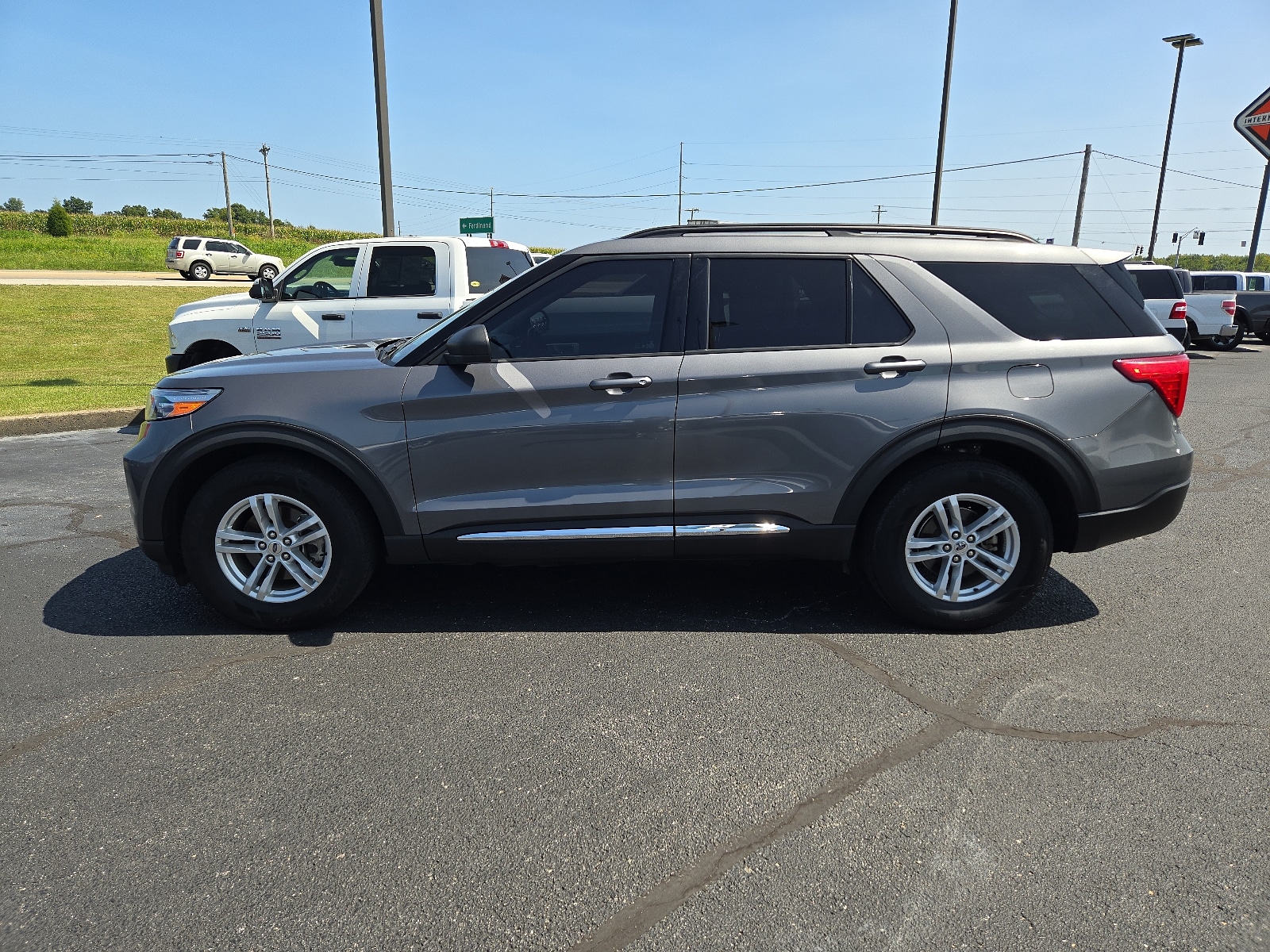 Used 2021 Ford Explorer XLT with VIN 1FMSK8DH6MGA59144 for sale in Jasper, IN