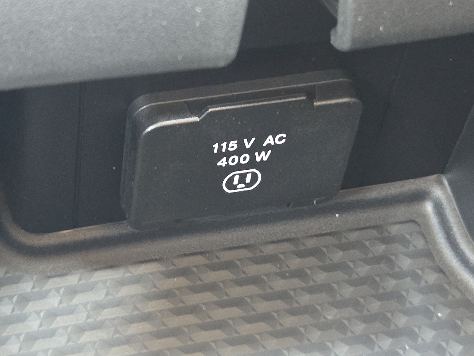 2025 RAM 2500 Laramie - Photo 16