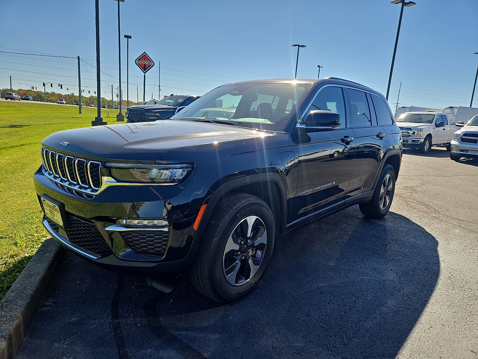 2023 Jeep Grand Cherokee 4xe's photo
