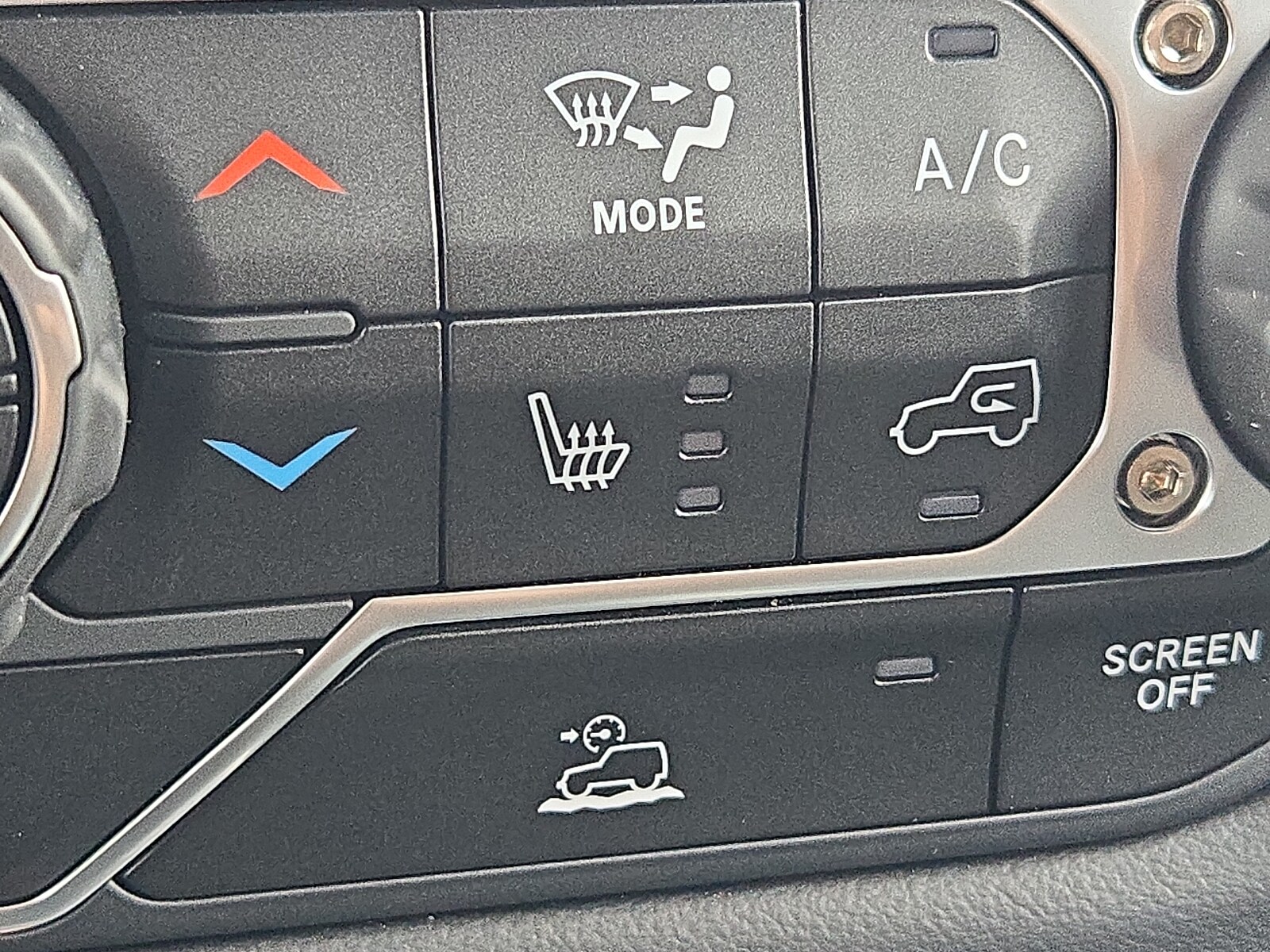 2025 Jeep Wrangler 4-Door Sahara - Photo 12