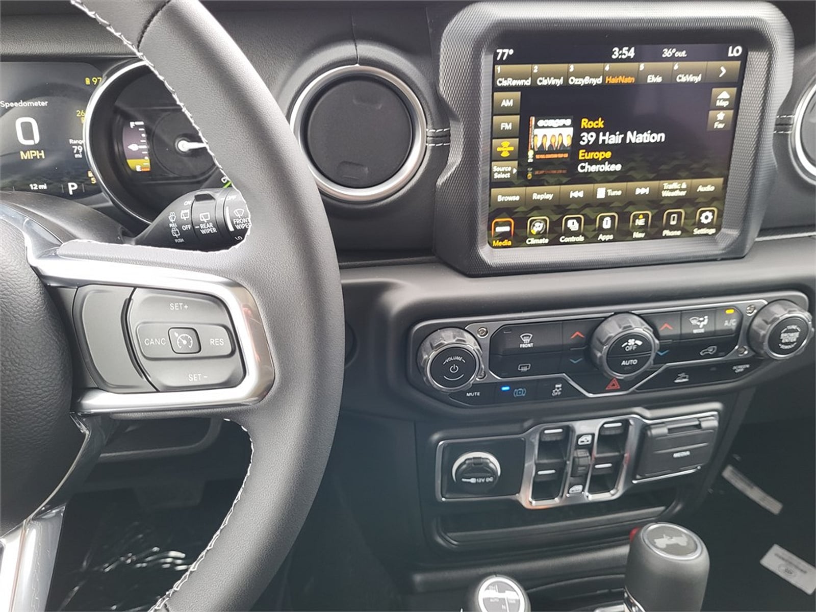 2023 Jeep Wrangler 4xe Sahara 4XE - Photo 13