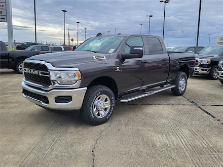 2024 Ram 2500 Tradesman Crew Cab 4x4 64 Box Pickup