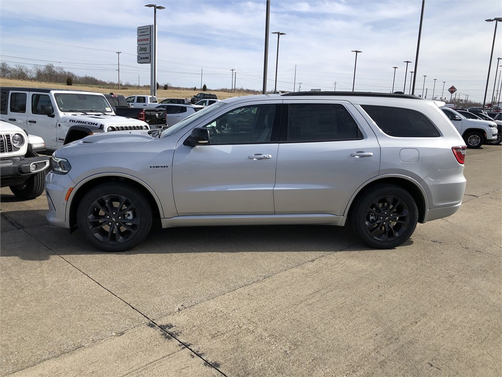 2024 Dodge Durango R/T Plus photo 2