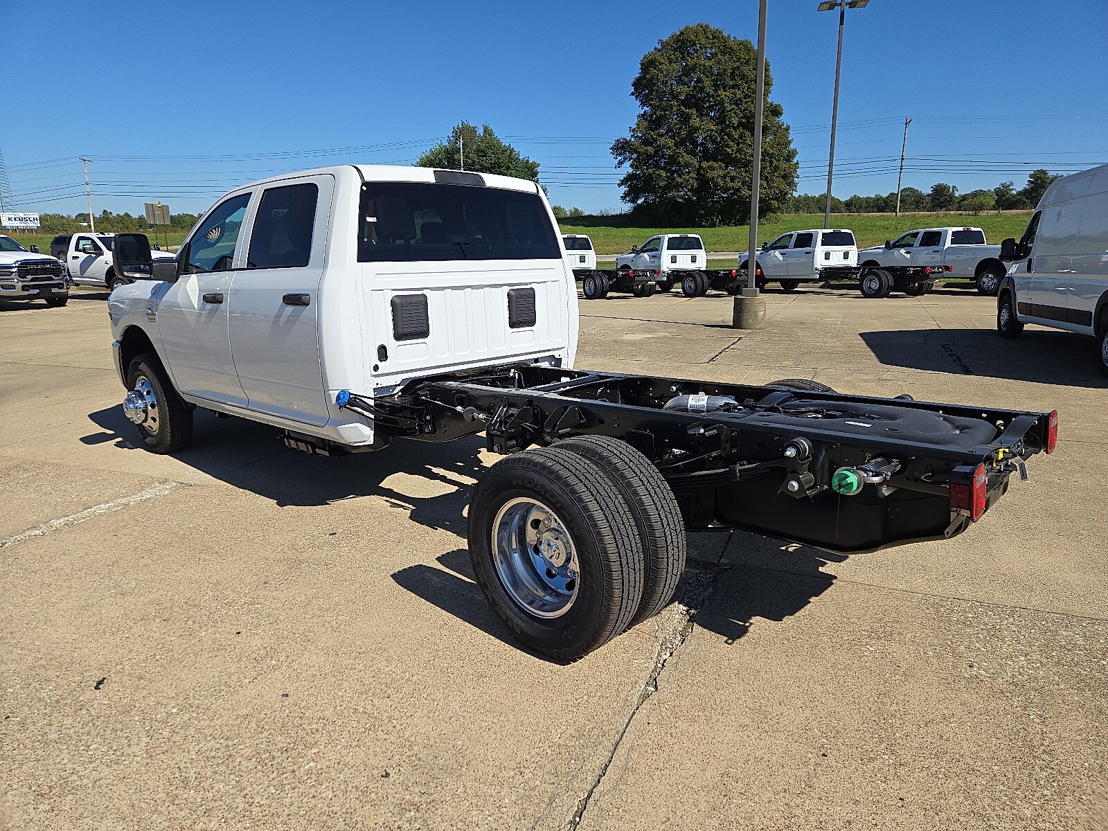 2026 Ram 3500 Tradesman photo 3