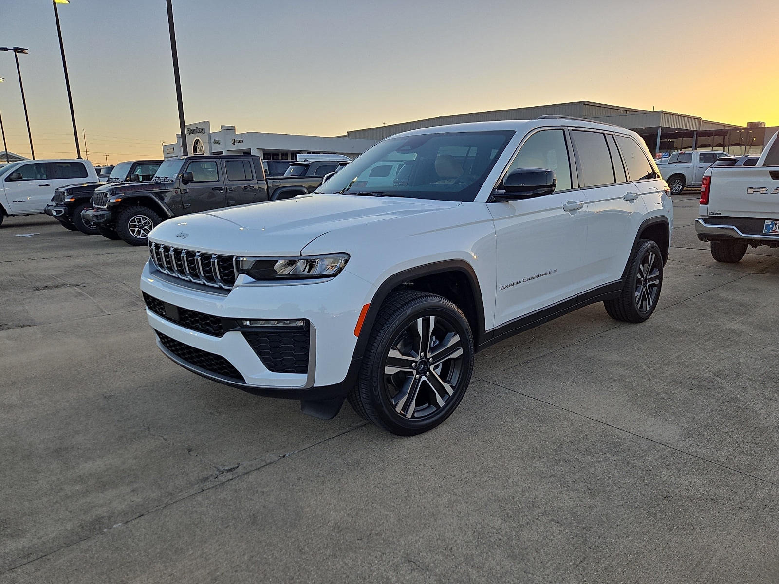 2027 Jeep Grand Cherokee
