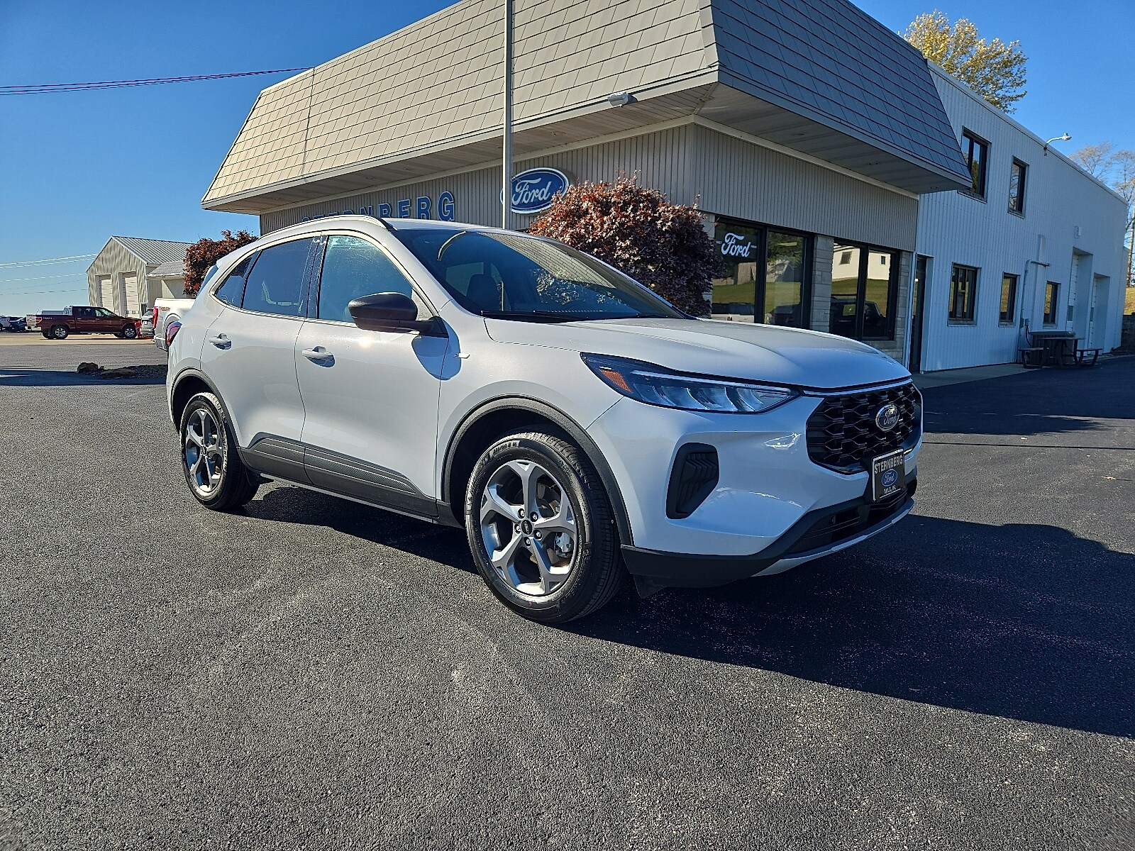 2025 Ford Escape ST-Line's photo