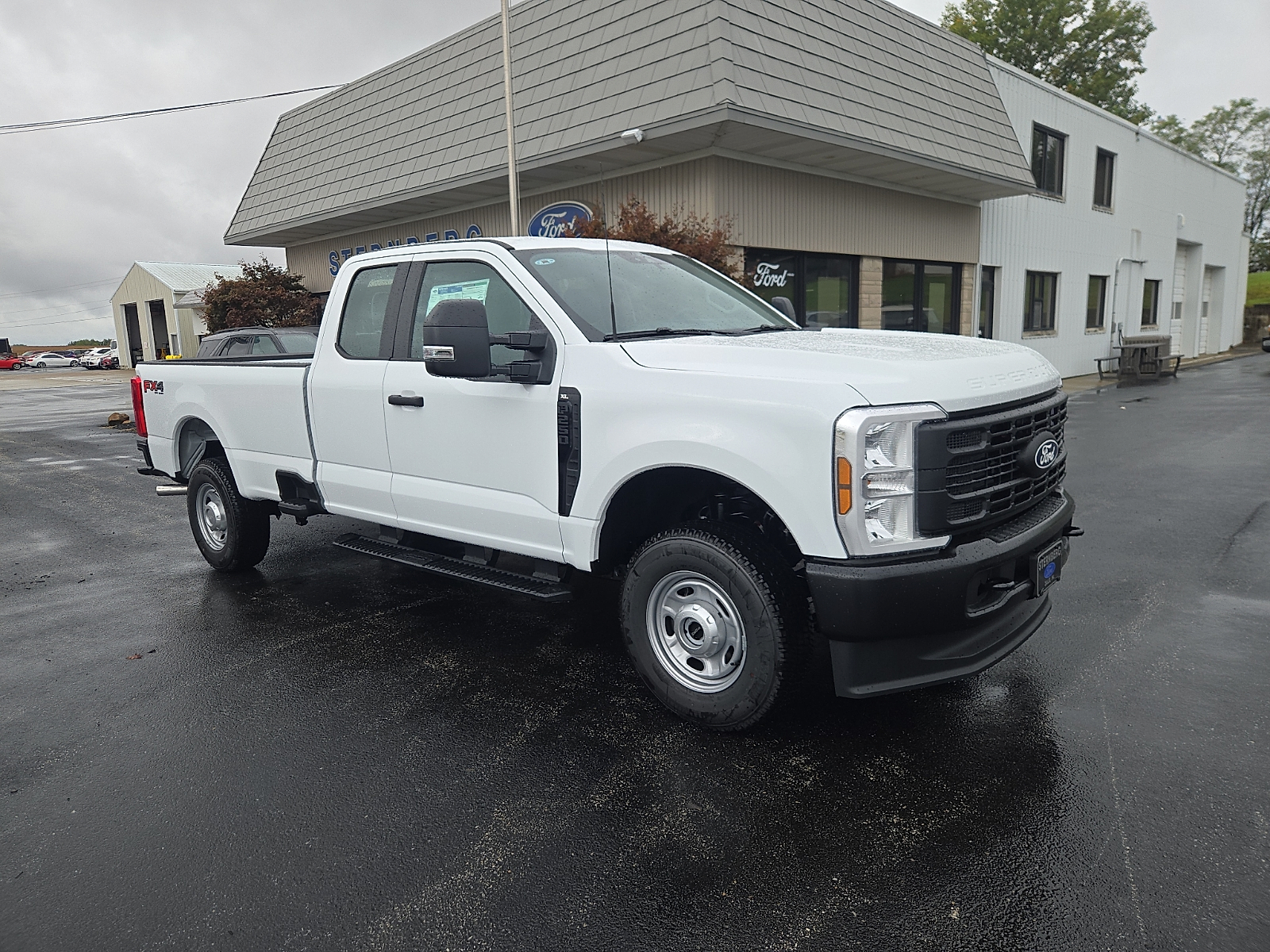 2027 Ford F-250 XL
