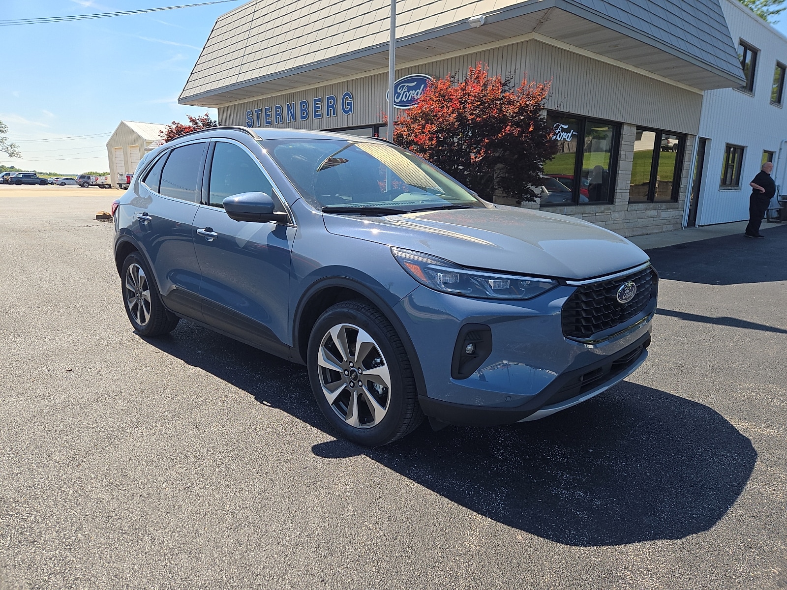 2025 Ford Escape Hybrid