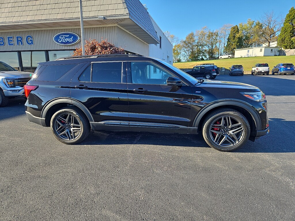 Certified 2025 Ford Explorer ST-Line