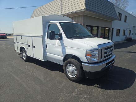 Featured new 2025 Ford E-350 Cutaway XL for sale in Jasper, IN. 