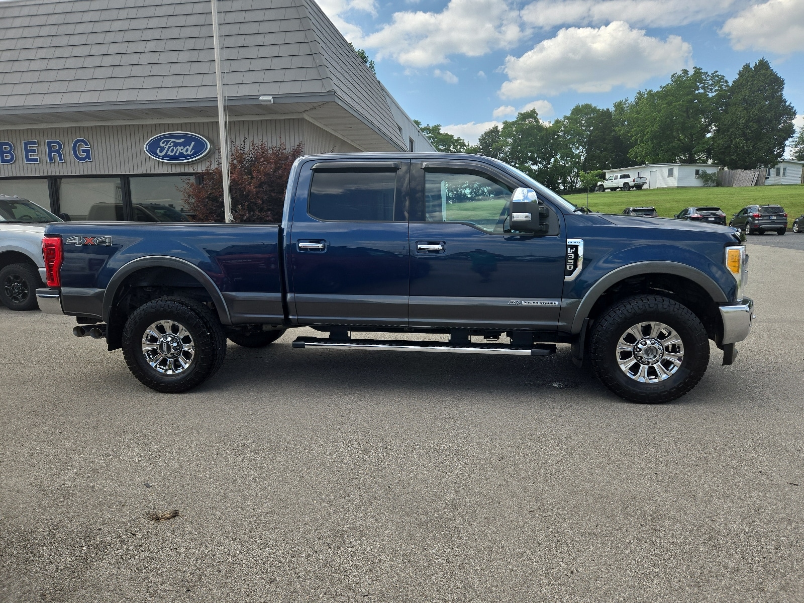 Used 2017 Ford F-350 Super Duty Lariat with VIN 1FT8W3BT2HEB75309 for sale in Dale, IN