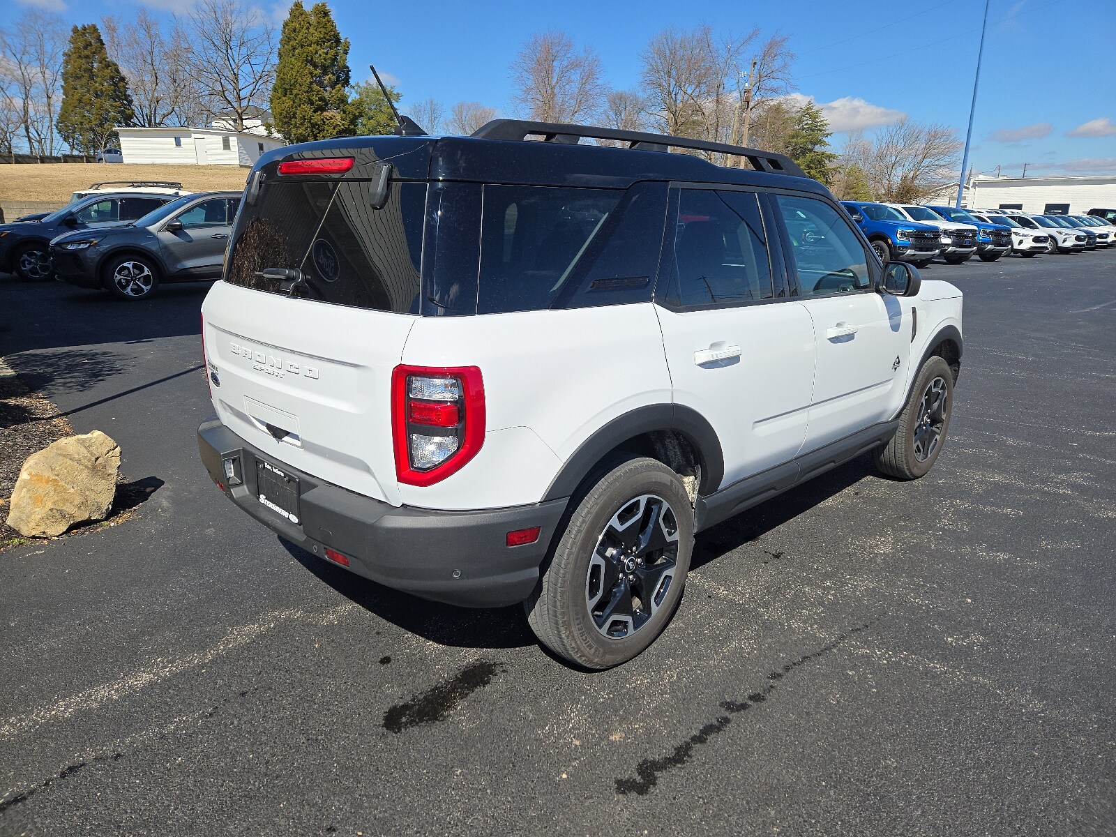 2022 Ford Bronco Sport Outer Banks photo 3