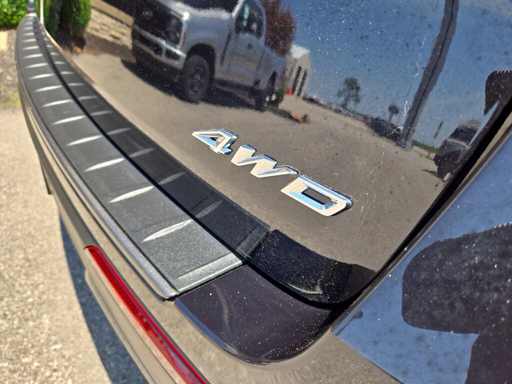 Used 2022 Ford Explorer For Sale at Sternberg Ford VIN 1FMSK8DH1NGB16979