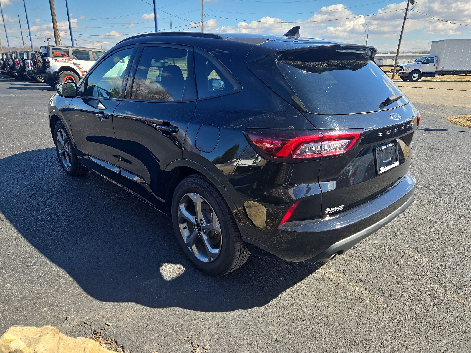 2024 Ford Escape ST-Line photo 4