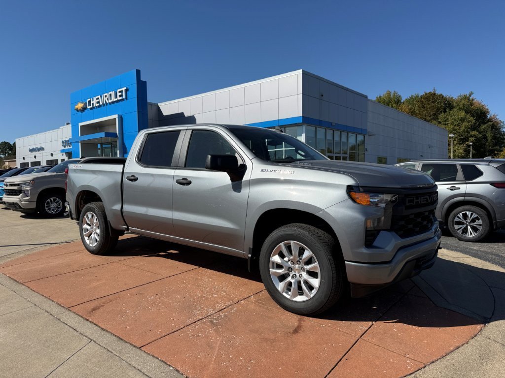 2026 Chevrolet Silverado 1500 Custom Truck Crew Cab