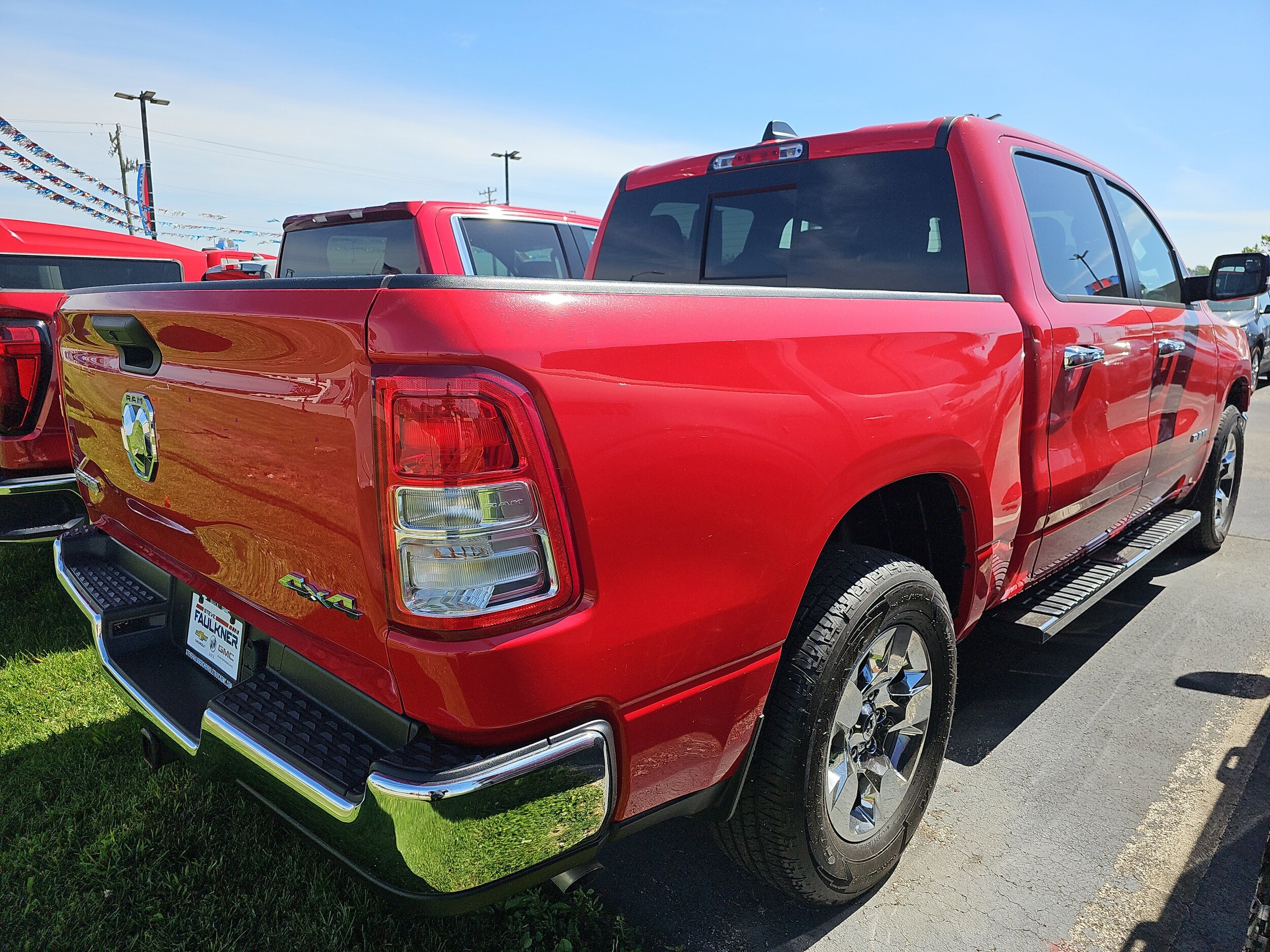 2023 Ram 1500 Big Horn photo 3