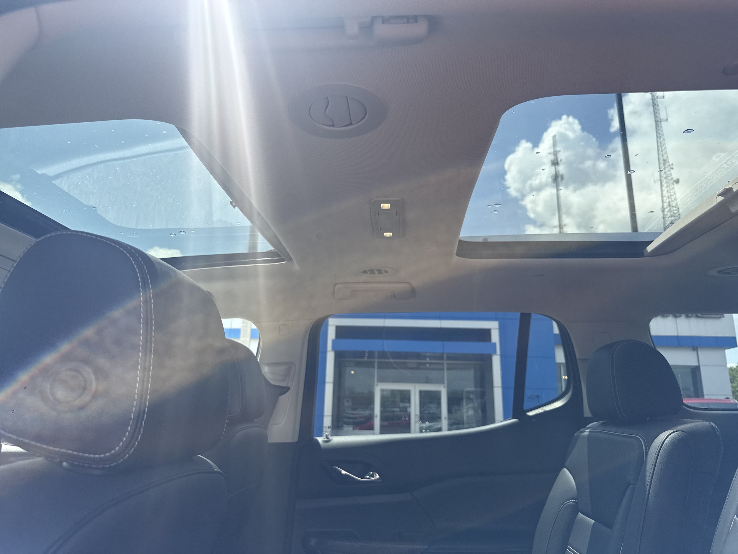 2020 GMC Acadia Denali - Photo 18