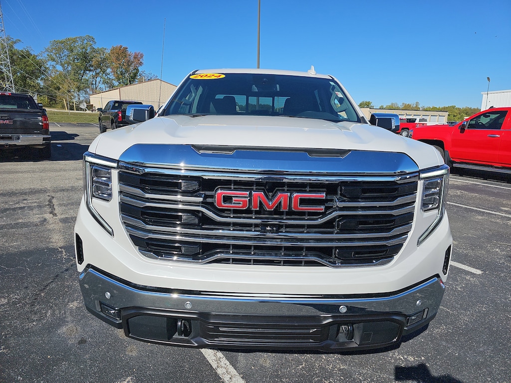 Used 2024 GMC Sierra 1500 SLT Truck Crew Cab