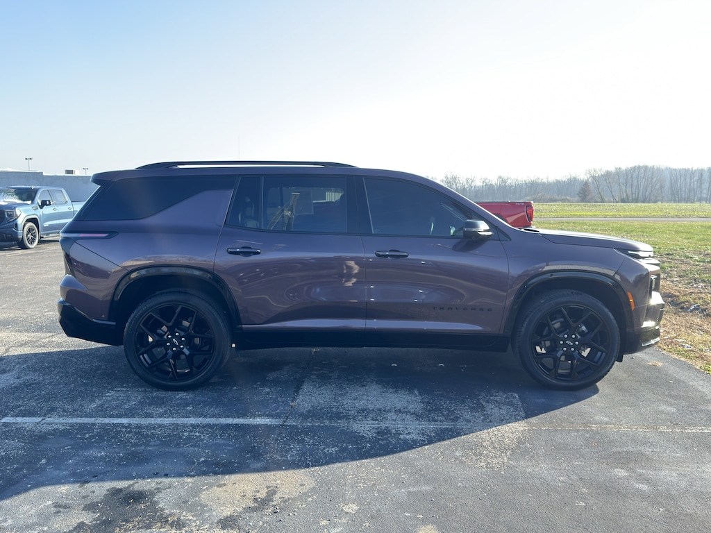 Used 2024 Chevrolet Traverse RS SUV