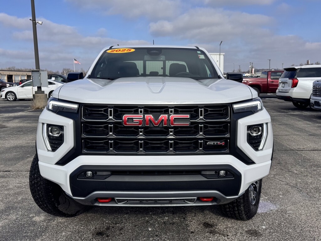 Used 2025 GMC Canyon AT4 Truck Crew Cab