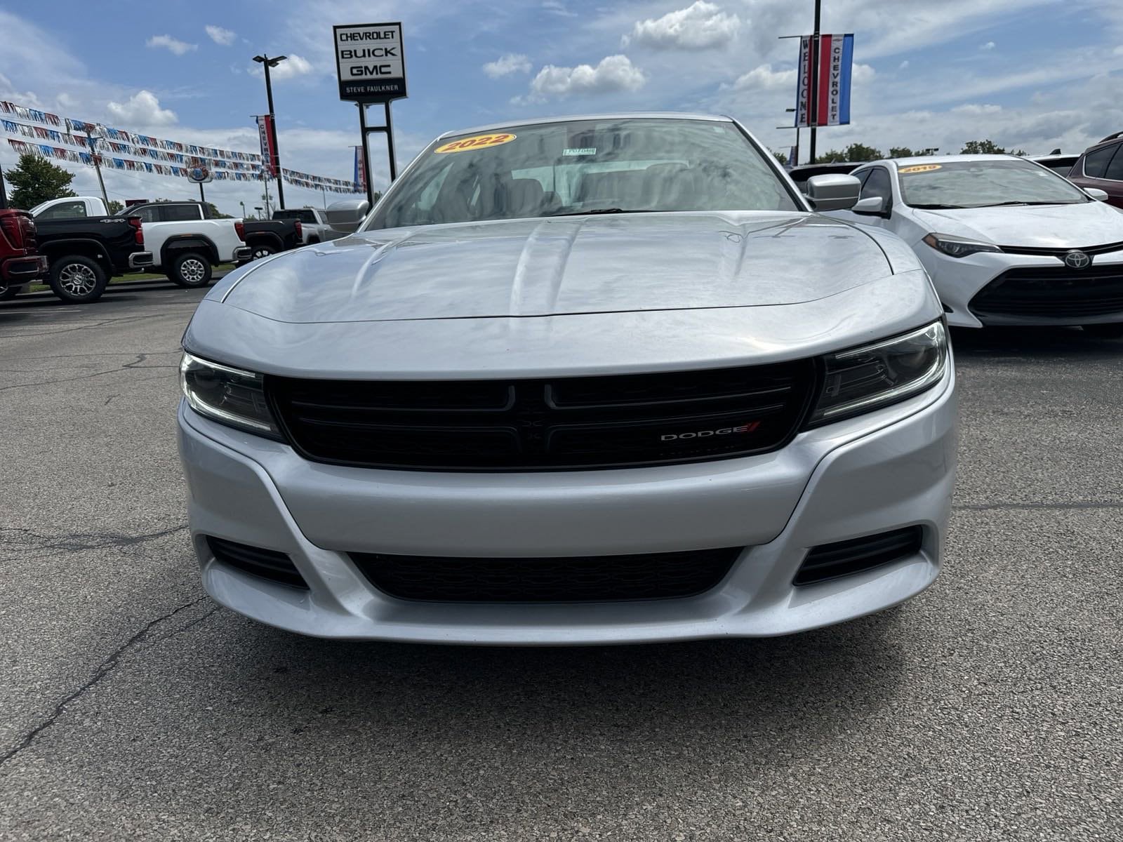 Used 2022 Dodge Charger SXT with VIN 2C3CDXBG4NH109850 for sale in Princeton, IN