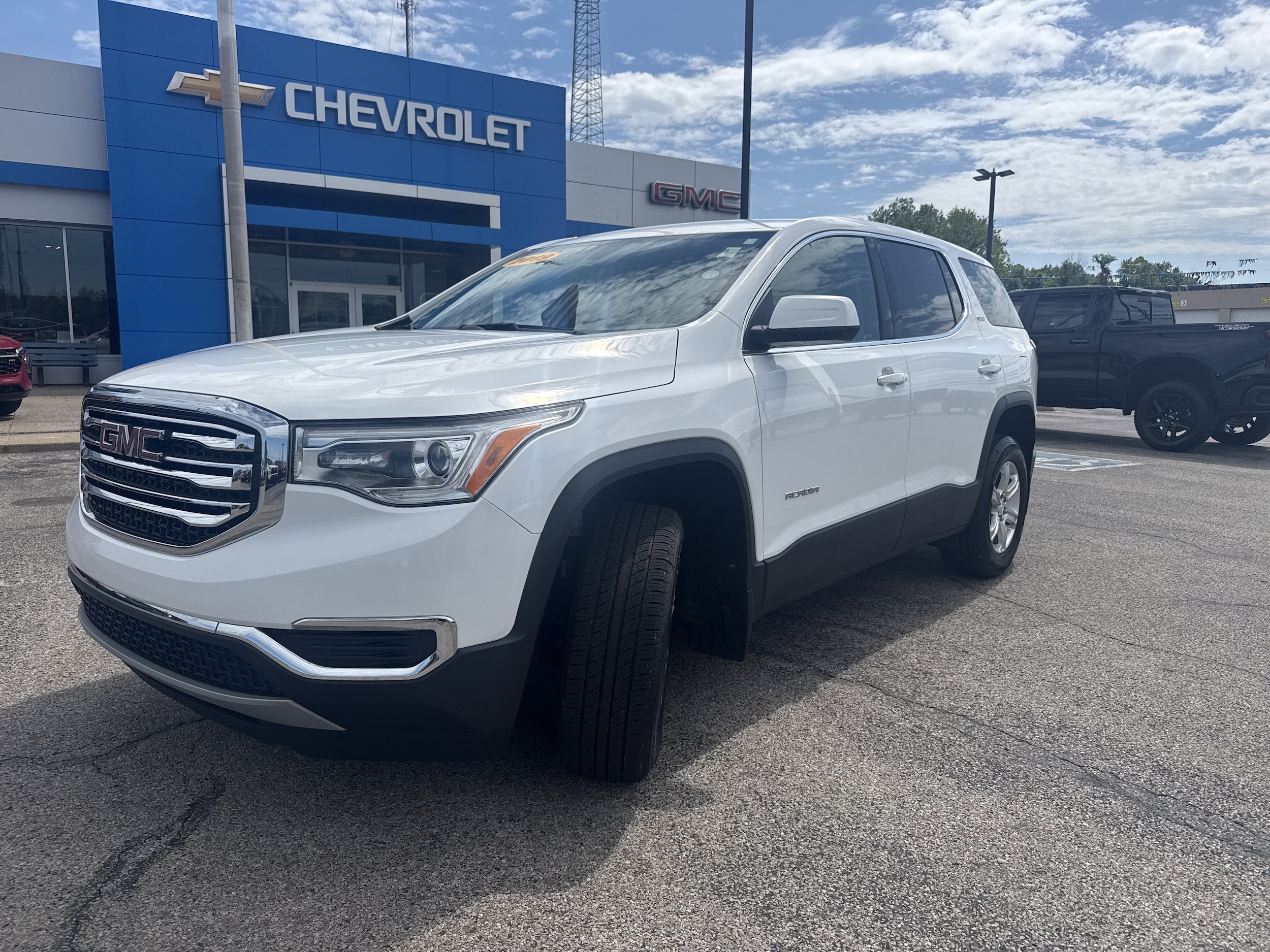 2019 GMC Acadia SLE-1 FWD's photo