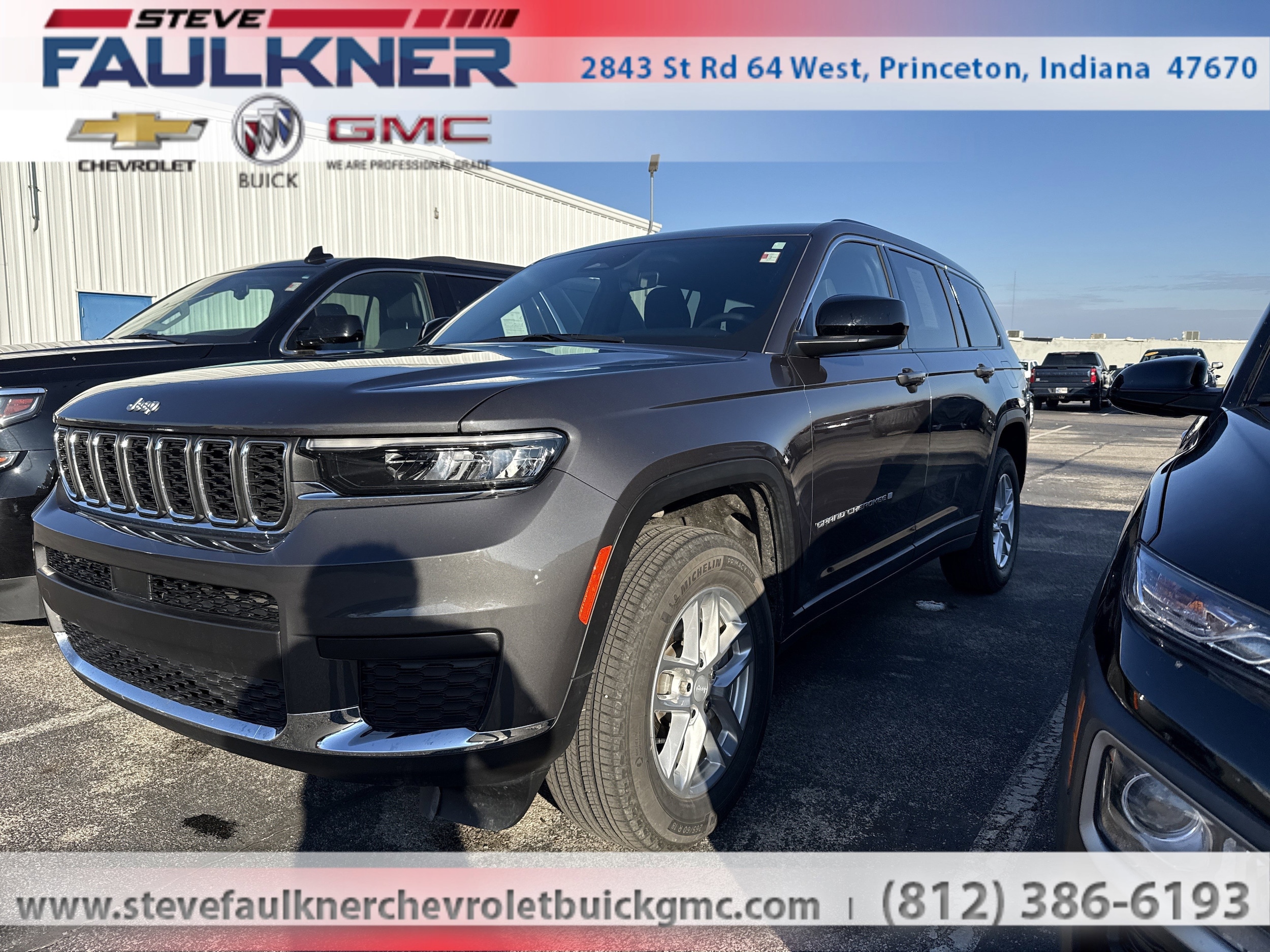 2025 Jeep Grand Cherokee L Laredo's photo
