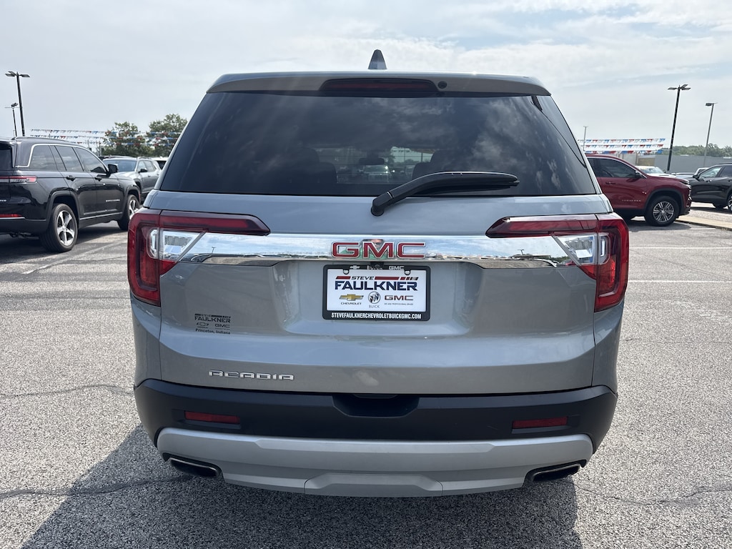 Used 2023 GMC Acadia SLE SUV