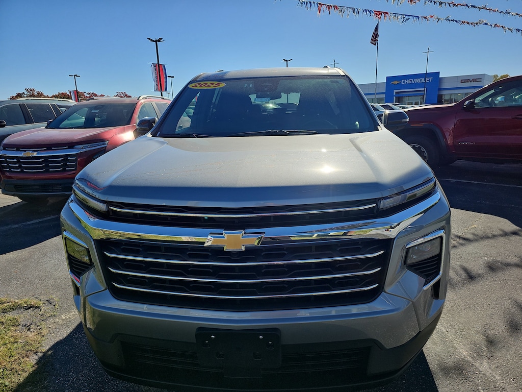 Certified 2025 Chevrolet Traverse LT SUV