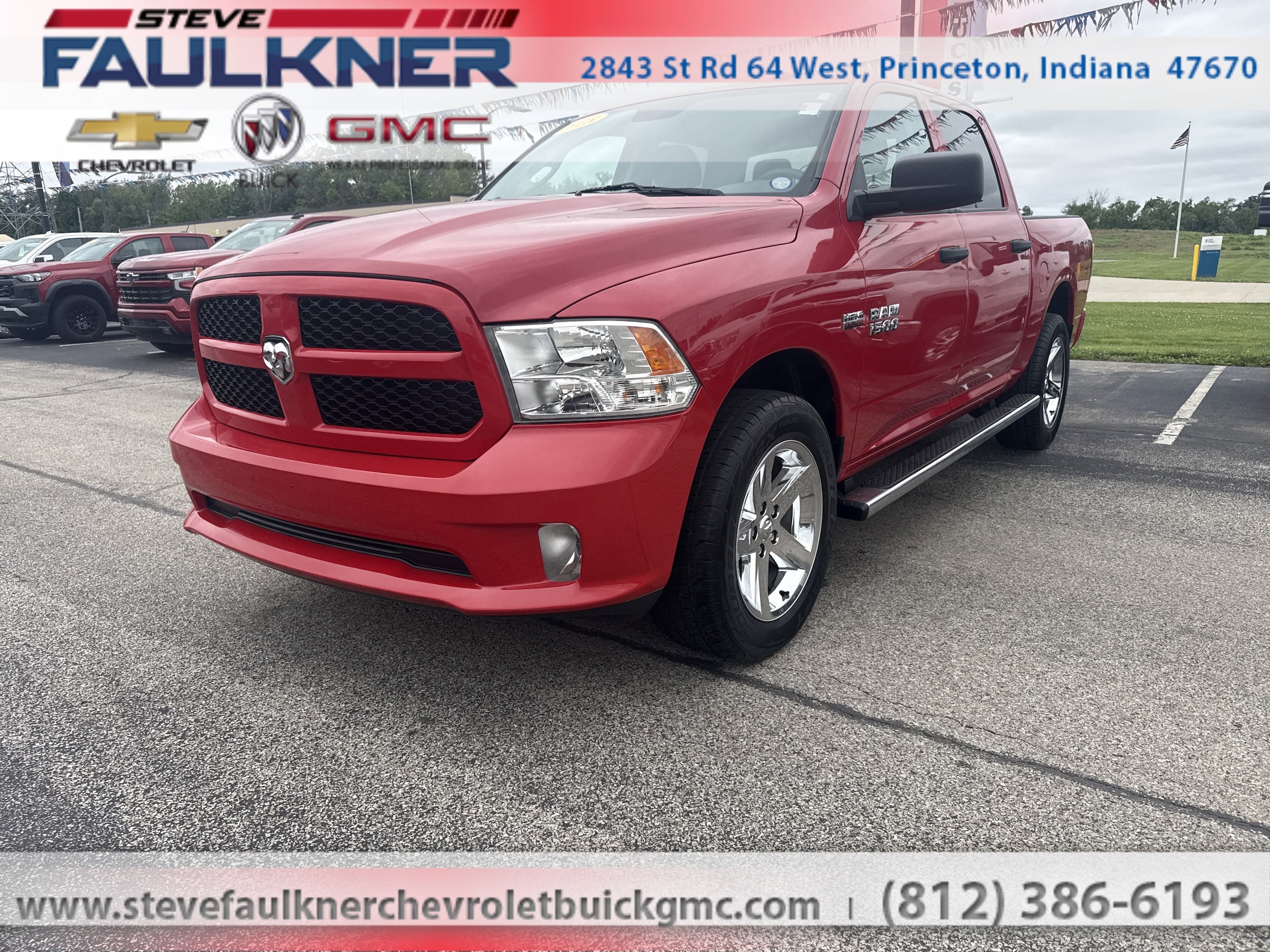 2018 RAM 1500 Express 4x4 Crew Cab 5'7's photo