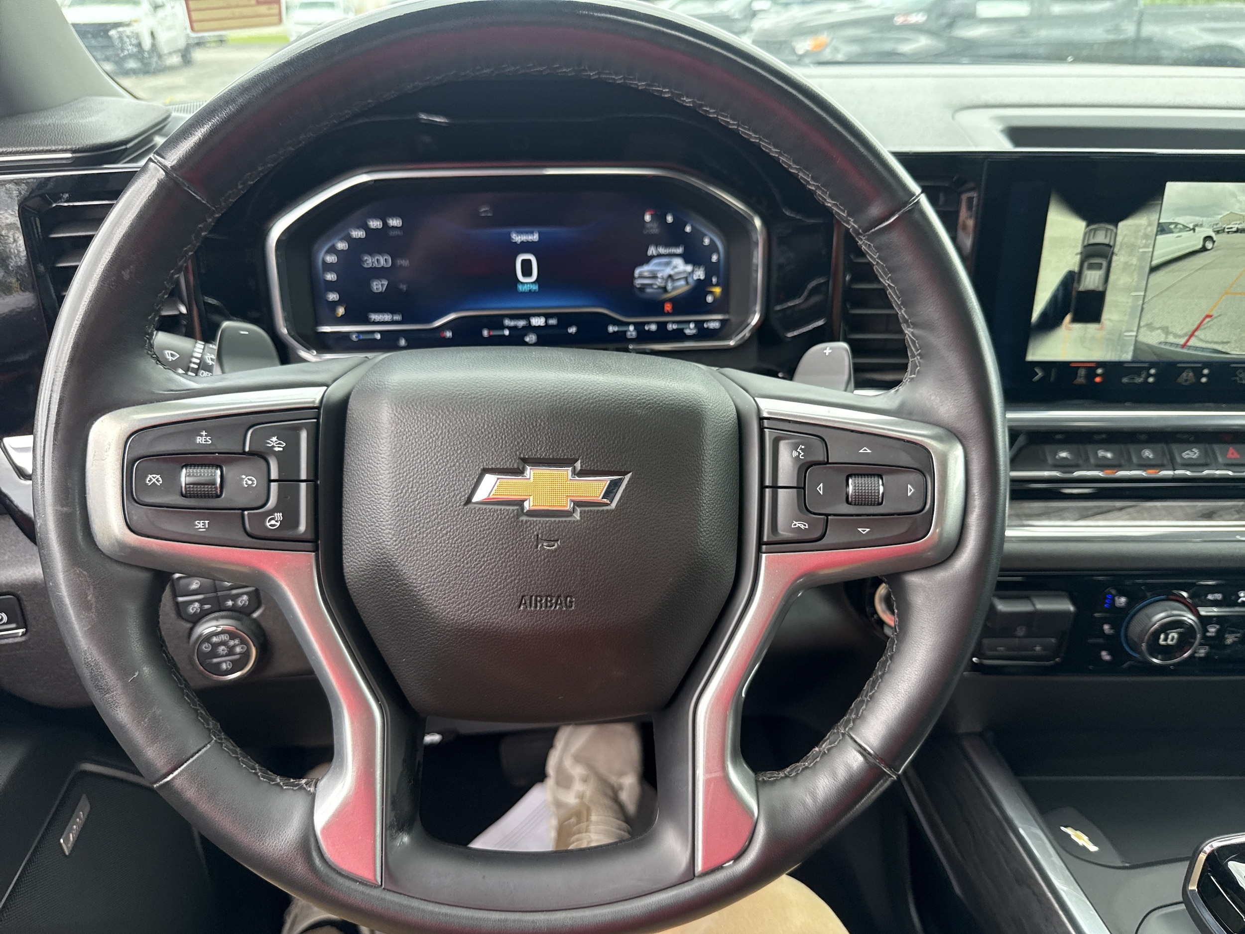 2025 Chevrolet Silverado 1500 LTZ - Photo 27