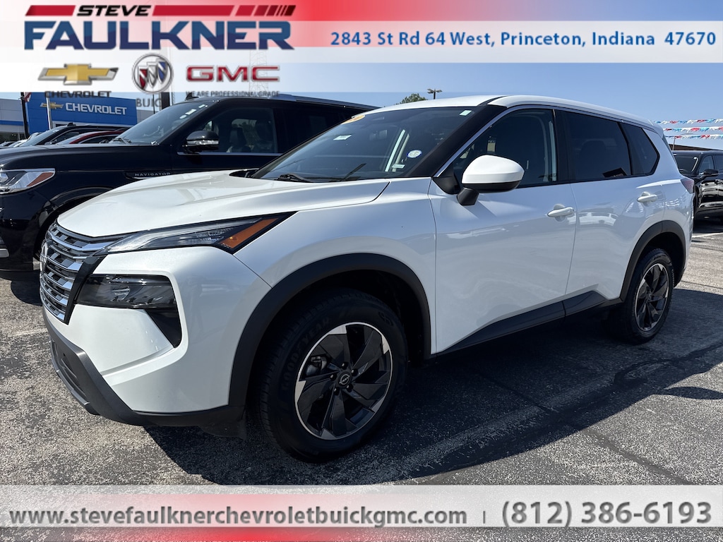 Used 2024 Nissan Rogue SV SUV