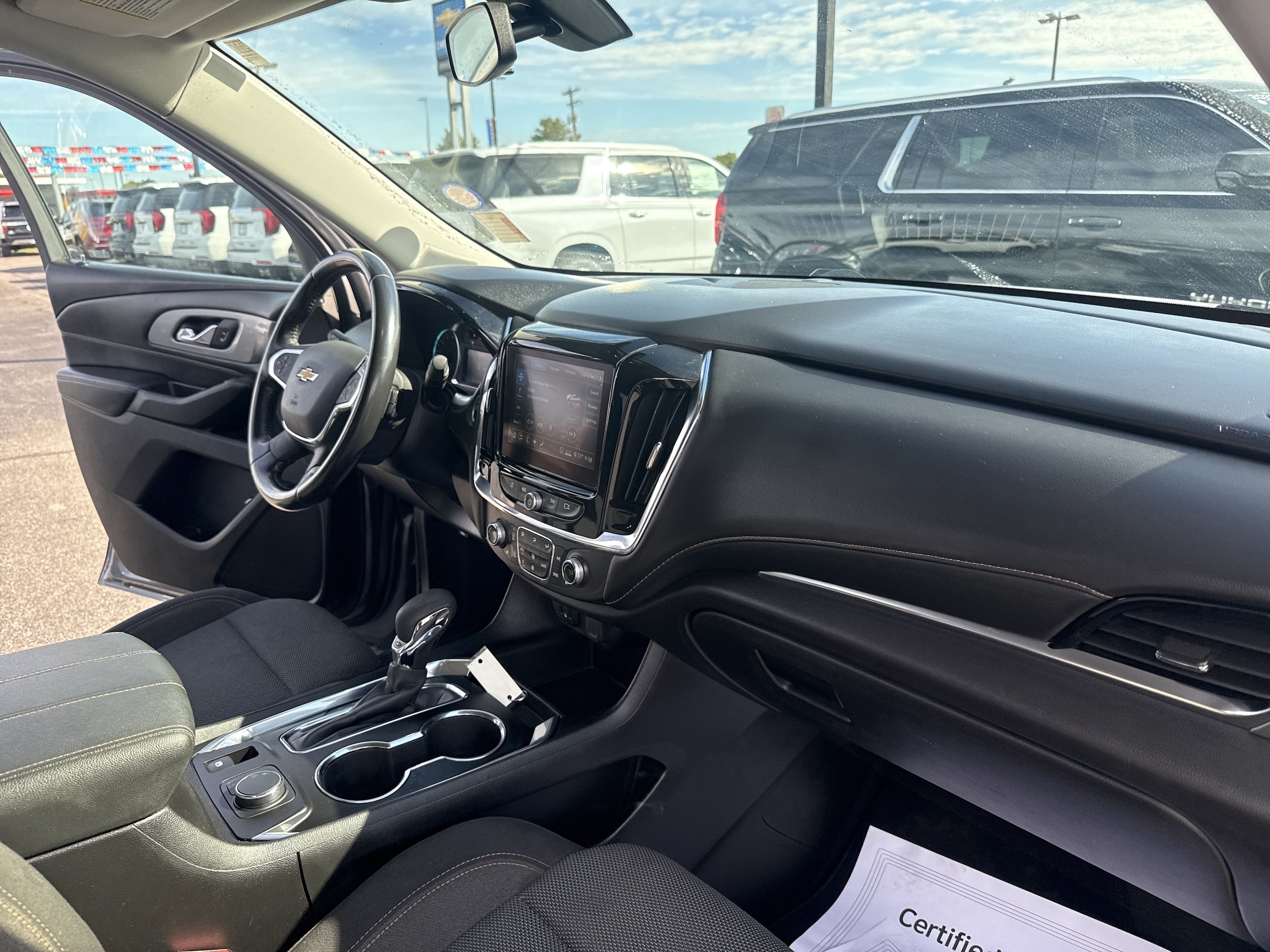 2021 Chevrolet Traverse 1LT - Photo 21